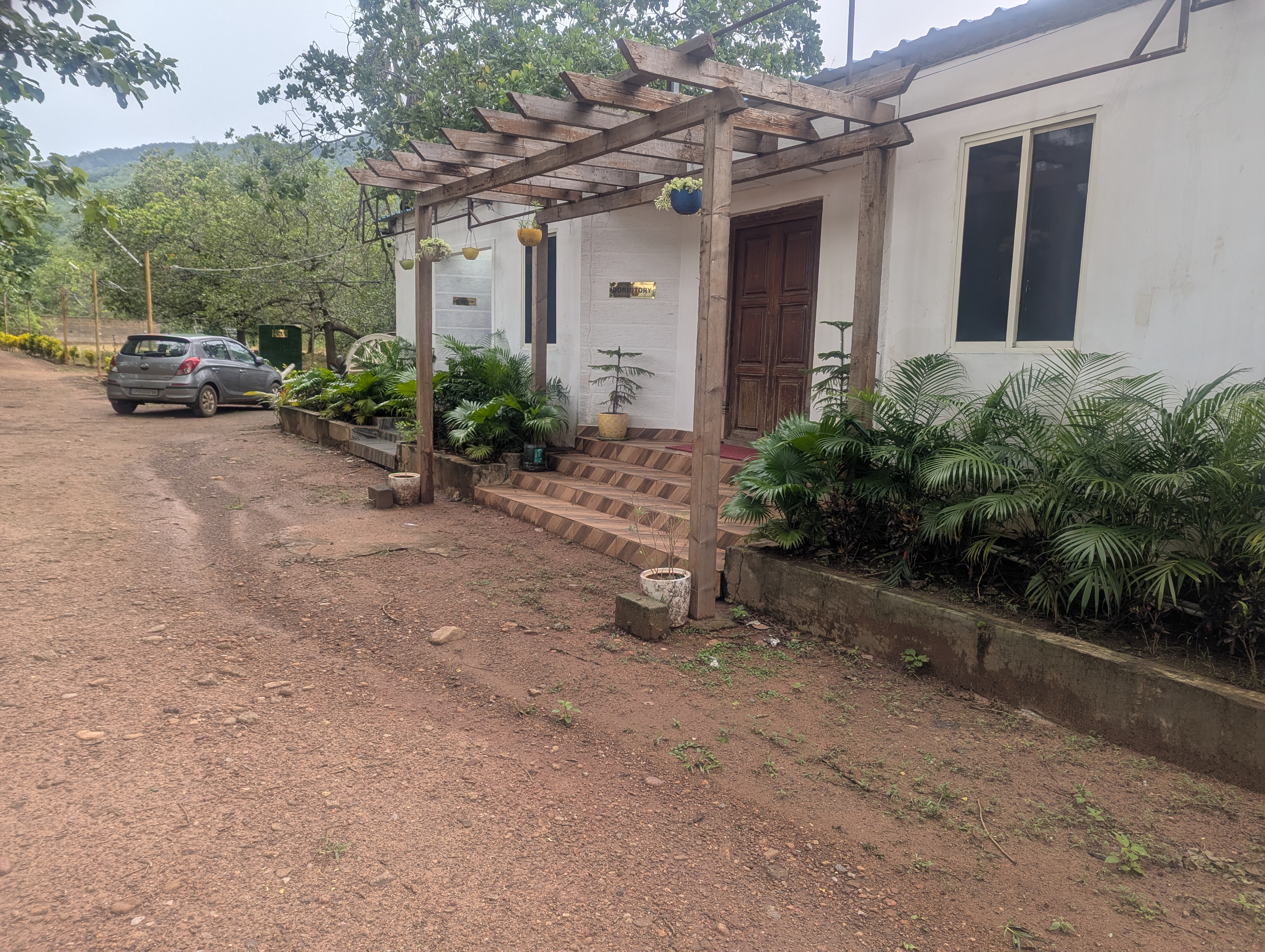 Vanam Resorts slide 2